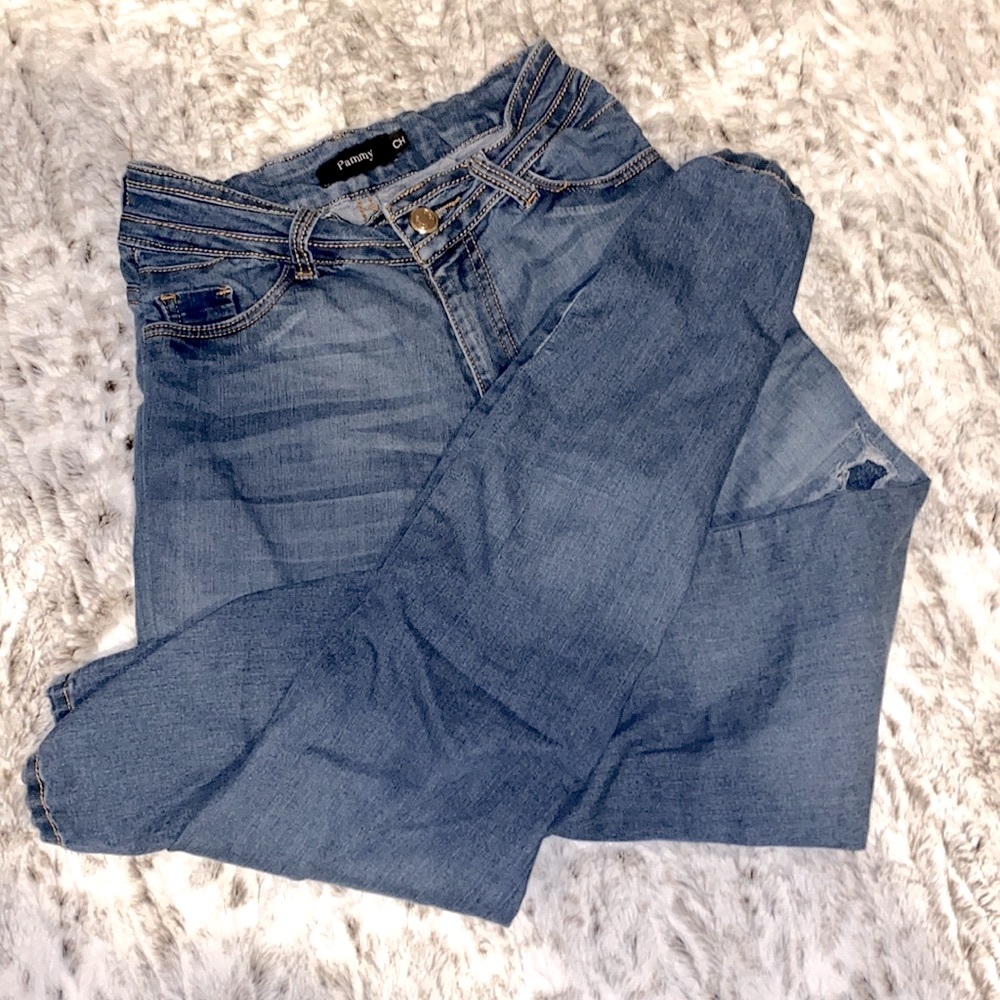 Distressed Skinny Jeans | PAMMY